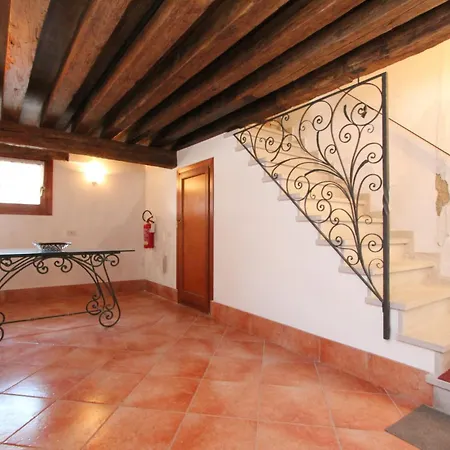 Rialto Market Apartmán *