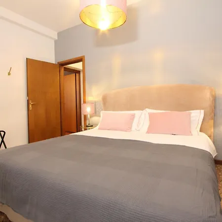 Rialto Market Apartment *