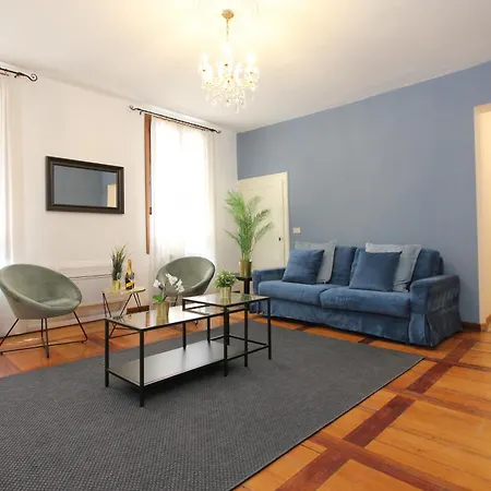 Rialto Market Apartment *